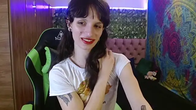 BurningVenus12 online show from April 18, 9:15 pm