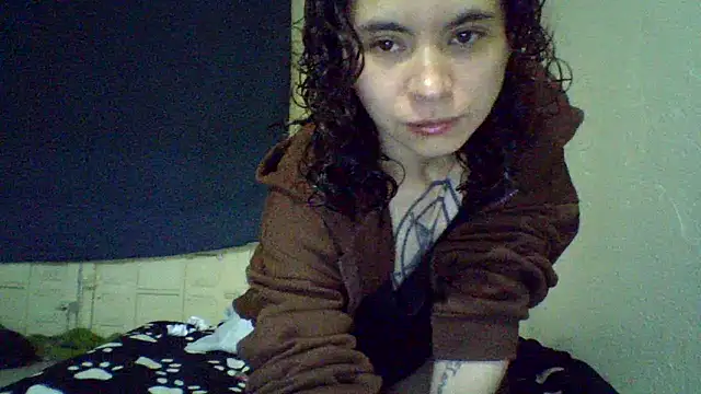 CELEna098rs707 online show from February 20, 12:53 am