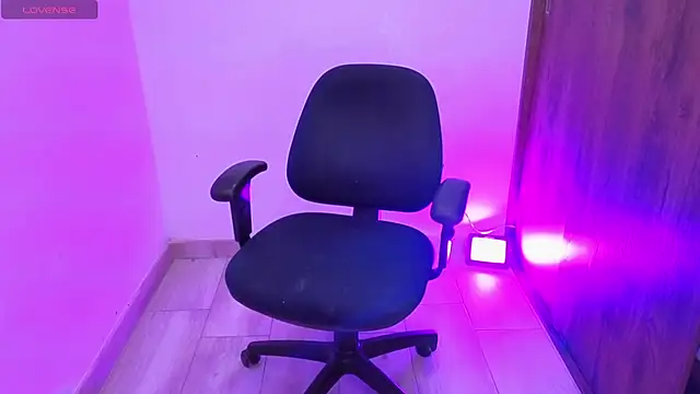 avans 15 online show from December 22, 10:57 pm