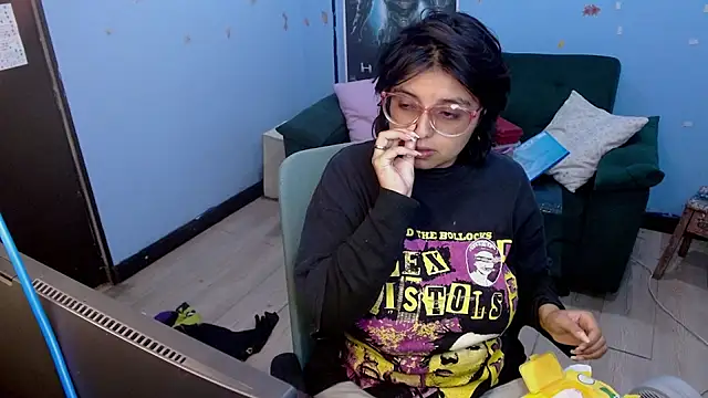 X CHERRY XX online show from July 11, 4:34 am