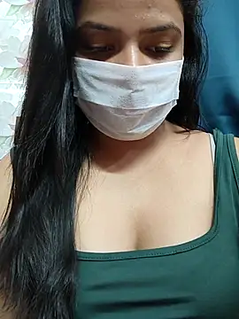 Myloveurvi online show from April 23, 5:04 pm