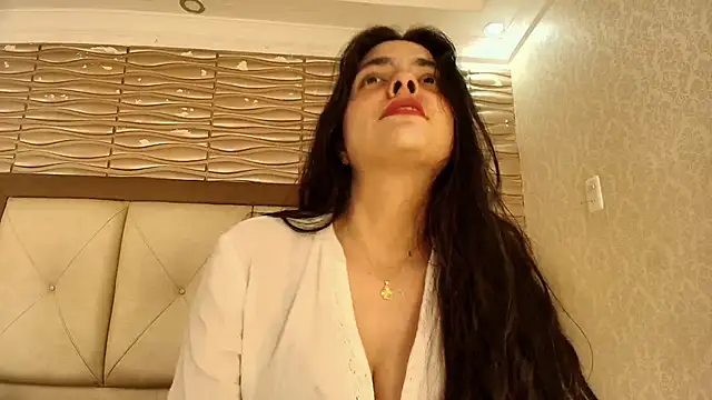 Snapshot of sofiaclauss chatting on September 9, 11:04 pm sofiaclauss online show from September 9, 11:04 pm