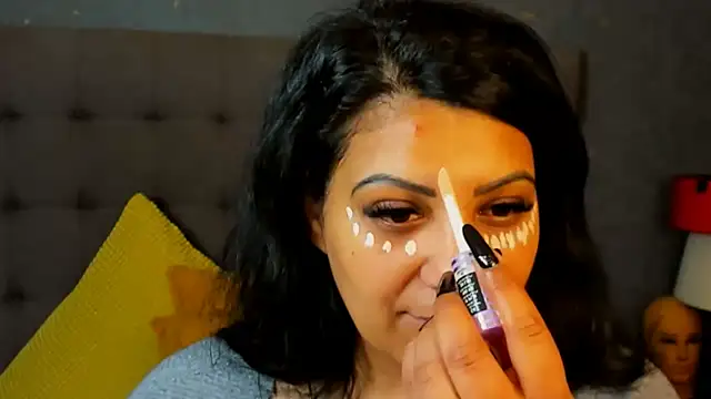 AmyCubes online show from March 26, 3:30 am