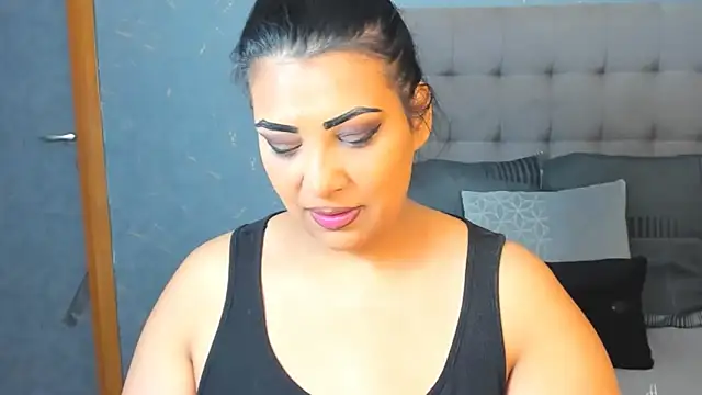 AmyCubes online show from September 25, 6:23 am