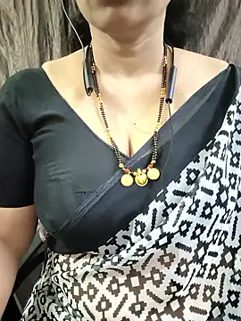 bhuvana555 online show from April 25, 5:21 pm