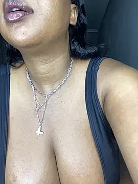 MayaPassion online show from October 1, 8:03 pm