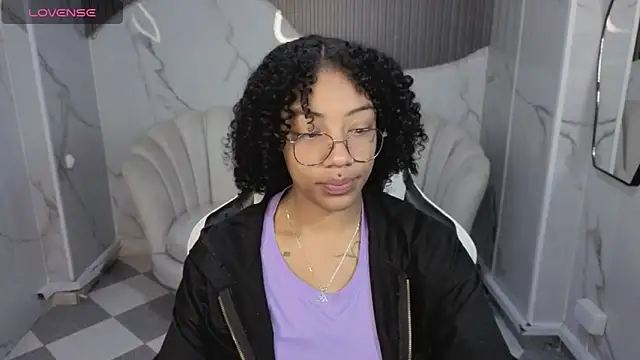 Violeth b online show from January 19, 12:45 pm