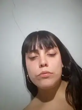 lucylovles online show from May 30, 7:39 am