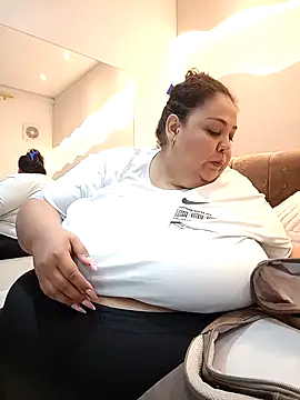 Alisson am online show from November 26, 11:33 am