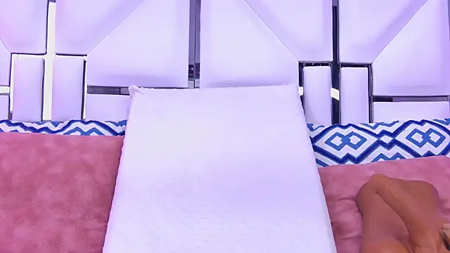 AlliciaKim online show from March 24, 11:48 am