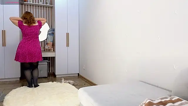 Ava Gardner  online show from March 10, 7:12 am