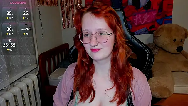 KrisTyBooBsin online show from February 7, 4:33 pm