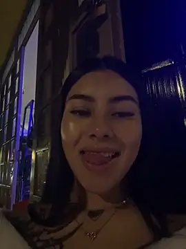 emily 22x online show from October 8, 12:15 am