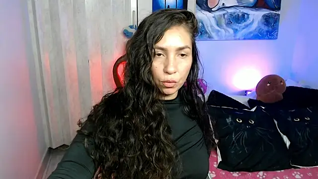 naihroby online show from April 10, 6:30 am