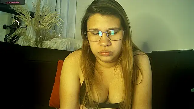 meichang452 online show from March 3, 8:09 am