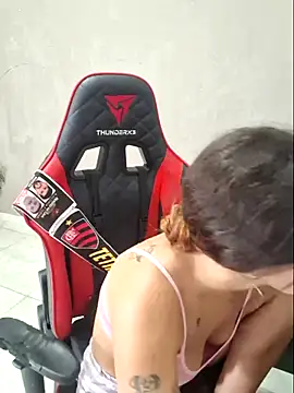 luuhcat09 online show from February 23, 1:21 pm