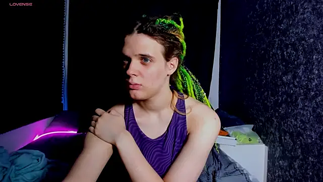 KIKI Krash online show from November 30, 4:11 pm