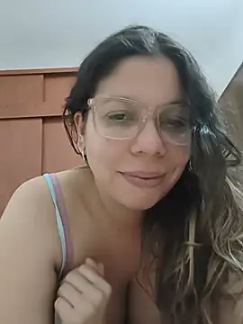 Carliina Soussa online show from July 15, 2:05 am
