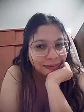 Carliina Soussa online show from May 16, 1:41 am