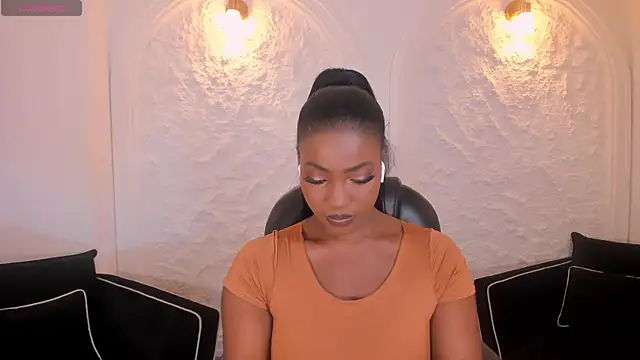 SavannahStorm online show from February 13, 8:43 pm