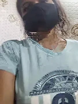 illay love online show from July 28, 2:24 pm