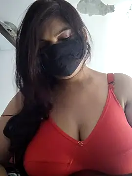 illay love online show from March 7, 10:33 am