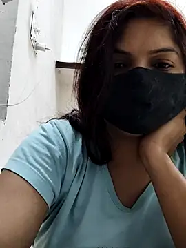 illay love online show from February 18, 10:47 am