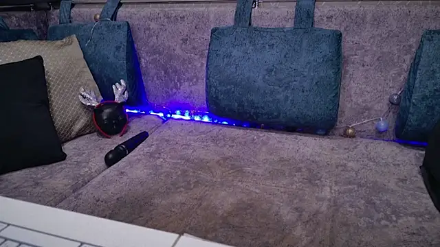 blackcat142 online show from March 5, 2:24 pm