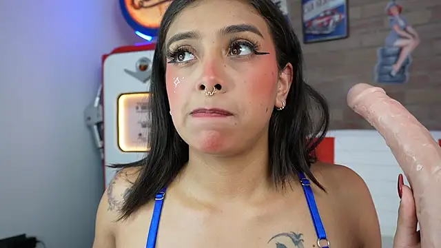 miss collins online show from March 26, 6:20 pm