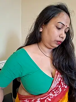 DREAM GIRL-30 online show from July 18, 5:55 am