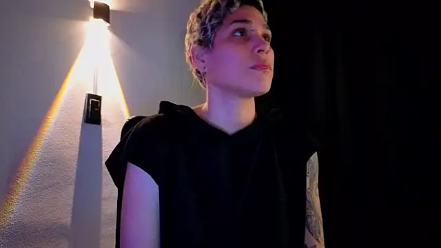Charlee pink online show from July 22, 5:25 pm