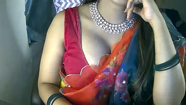 Cute-Tara online show from October 10, 1:49 pm