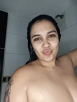 brianaGuzman online show from July 25, 8:27 pm