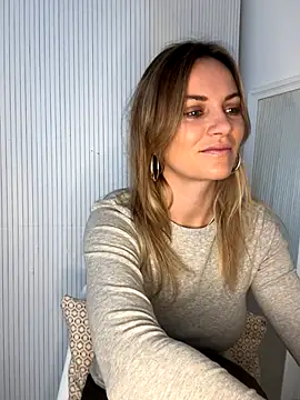 Milla  one online show from November 17, 10:49 am