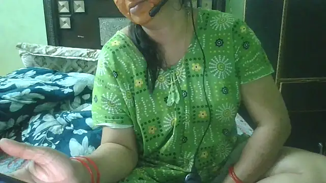 couplesuni online show from April 20, 3:09 am