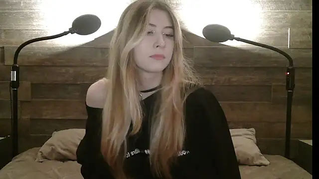 ErikaShyy online show from November 27, 11:57 am