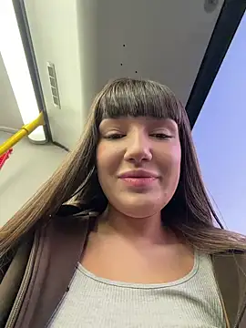 Sophie Avory online show from April 9, 5:07 pm