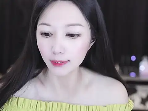 Nuyoah-77 online show from April 10, 5:57 am