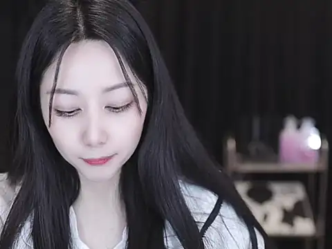 Nuyoah-77 online show from February 24, 4:16 pm