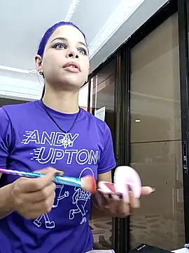 LadyAvalon online show from November 20, 7:15 pm