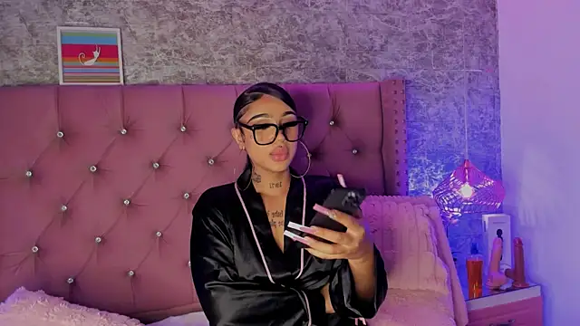 Mia Jansen online show from September 27, 2:24 pm