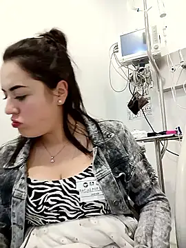 Lesly 10- online show from October 9, 11:20 pm