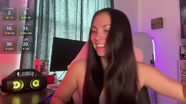 sweetsariaah online show from October 27, 6:35 pm