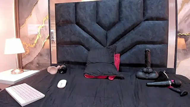 ElizabethRodriiguez online show from February 6, 12:19 pm