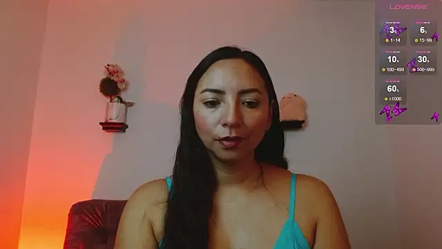 Emmi Cam online show from February 3, 7:46 am