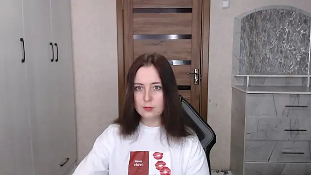 Kristy-Max online show from November 21, 6:15 am