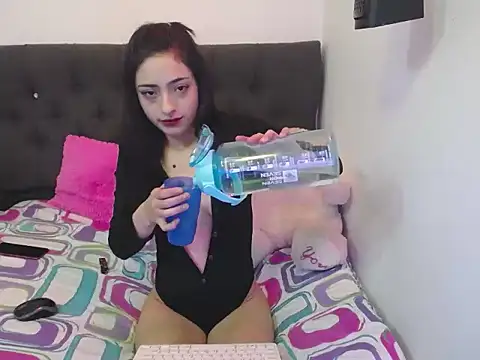 sofya-n-andy online show from October 23, 1:55 am