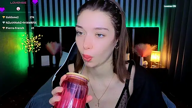 Cherry Wipe online show from May 10, 2:08 pm