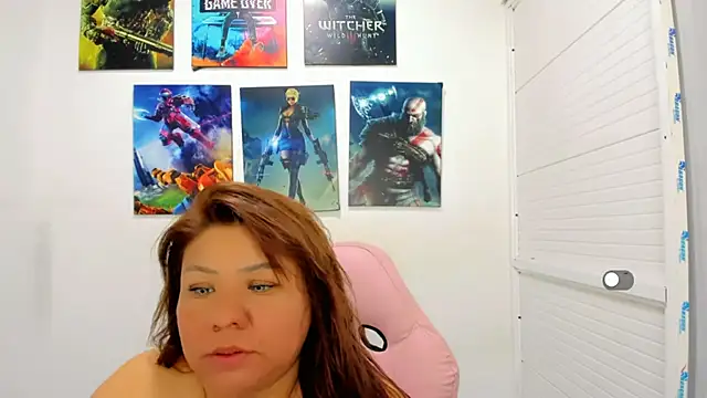 victoria love89 online show from June 6, 10:38 pm