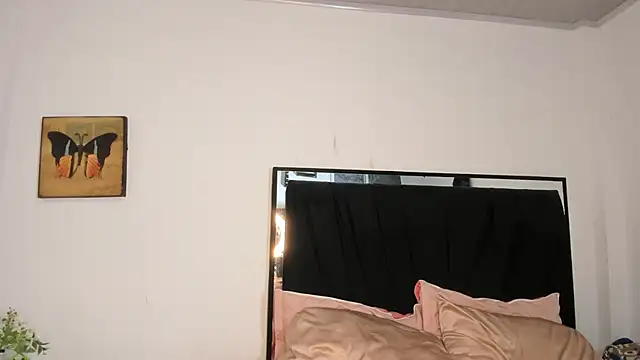 lilithTeen1  online show from December 17, 4:27 am